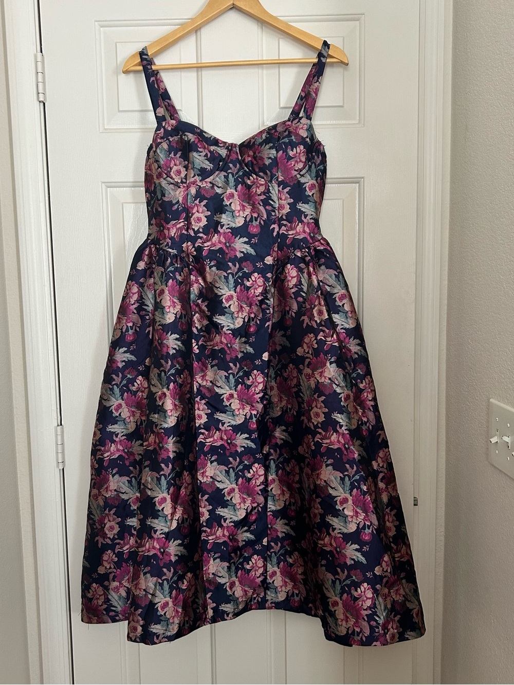 Lulus Attractive Essence Navy Floral Jacquard Midi Dress With Pockets Size Large
